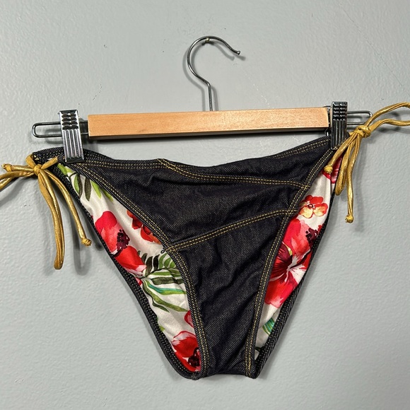 Guess Navy Soft Denim String Bikini size Large - Picture 2 of 9